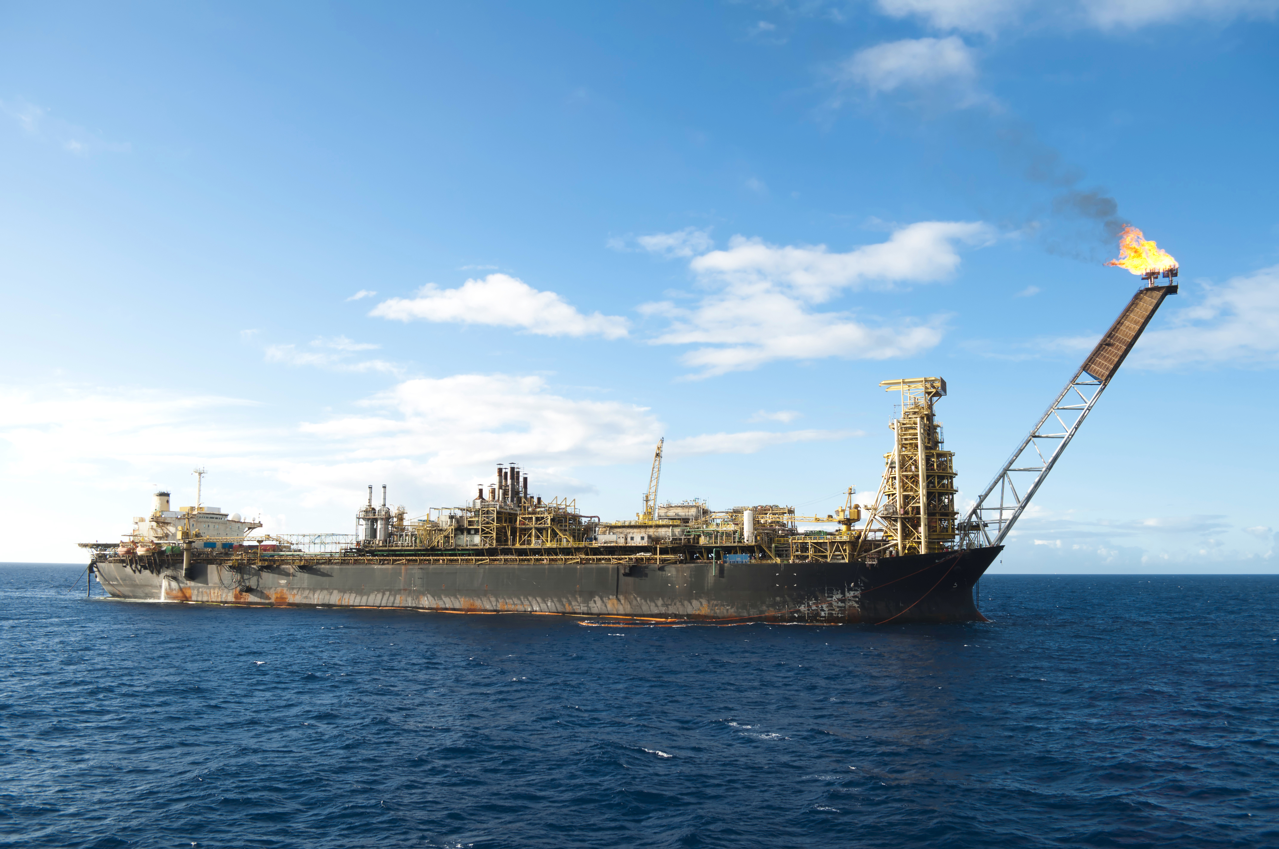 Oil rig tanker Brazil